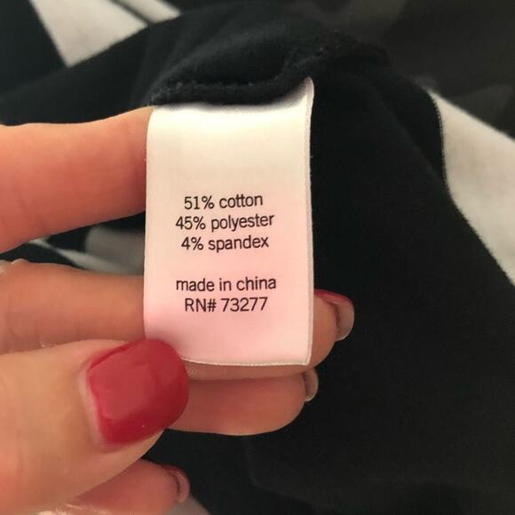 Black Striped Long Sleeve Cropped Top - Picture 5 of 5